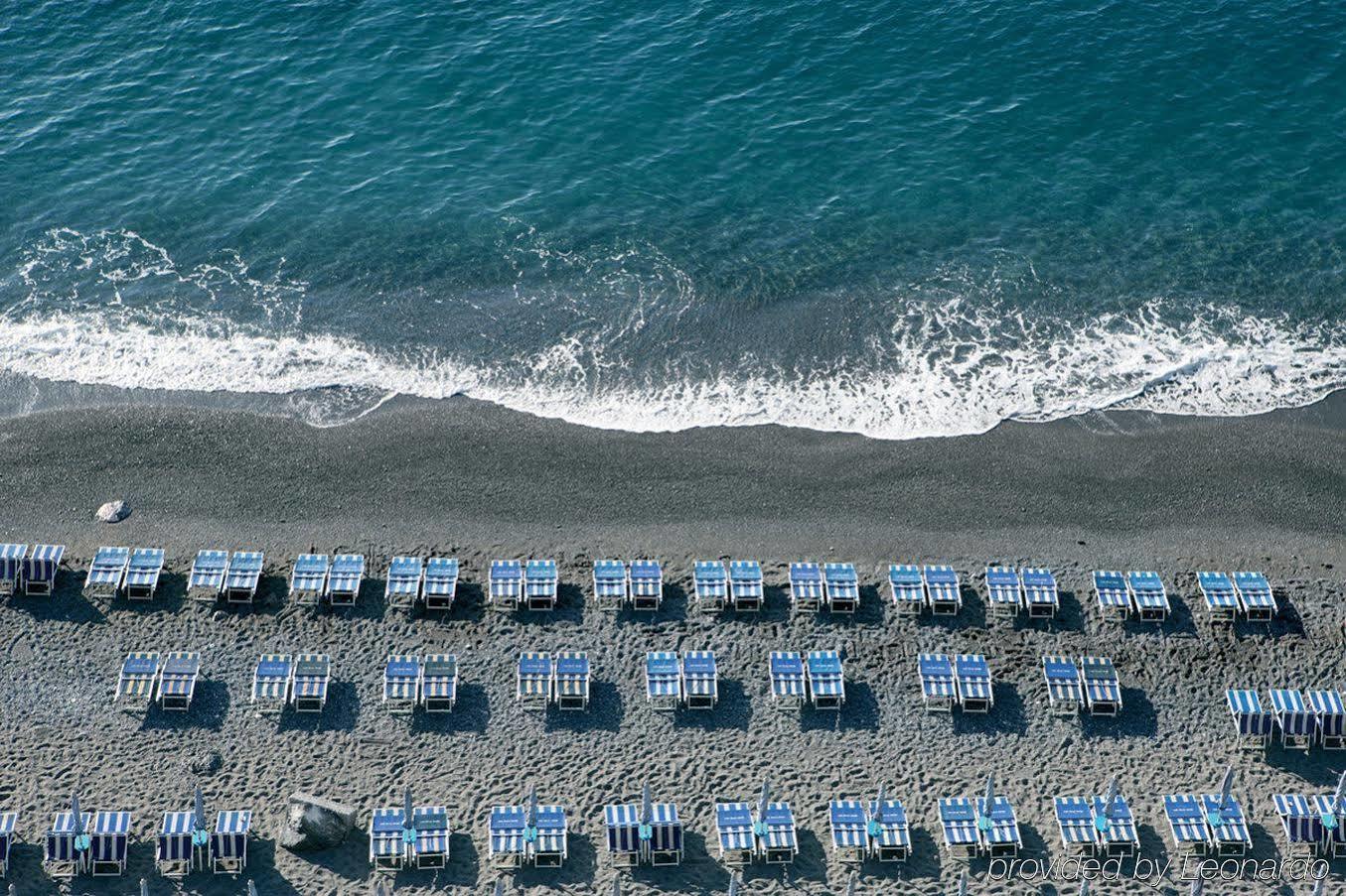 Sea Art Hotel Vado Ligure Bagian luar foto